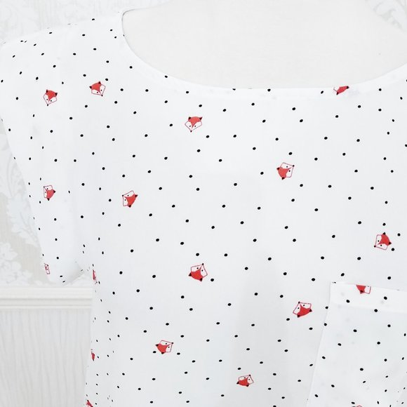NWOT Fox Faces and Polka Dots Cap Sleeve Blouse Top Juniors Sz Small Iris Basic - Picture 2 of 5